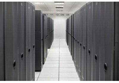 HPE Alletra 4120 6SFF Laufwerksgehäuse auf der Rückseite CPU1 NVMe Direktanschluss-Kabelkit