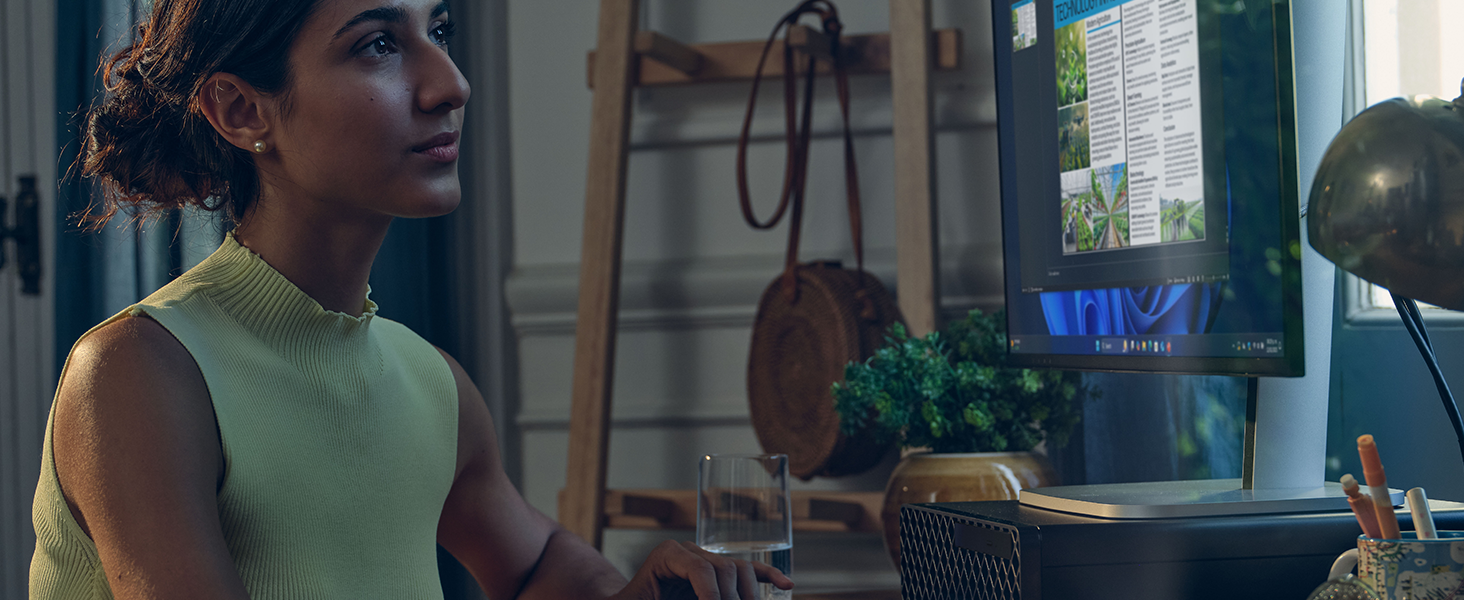 HP ProDesk 4 SFF G1i Desktop AI PC