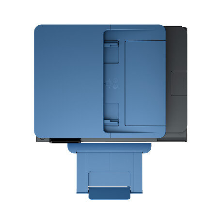 Driving innovation with 40% recycled plastic3