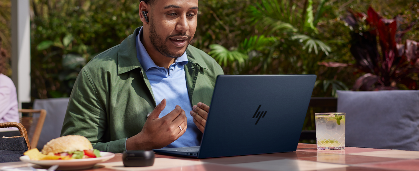 HP EliteBook X G1i 14 inch Notebook Next Gen AI PC