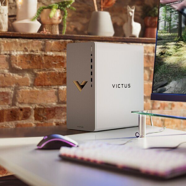 Refurbished: HP Victus Gaming Desktop Intel i7-12700 2.10 GHz