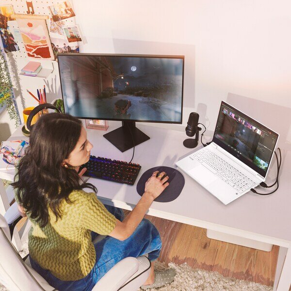 Victus Gaming Laptop 15-fb2028la