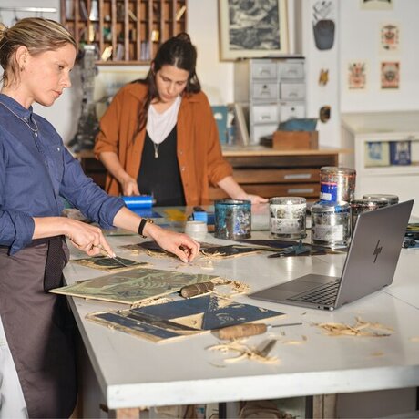 HP Envy x360 2-in-1 Laptop 14-fc0005nk