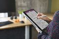 slide {0} of {1}, zoom in, HP genopladelig active pen G3