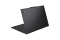 slide {0} of {1}, zoom in, ThinkPad P1 Gen 8 (16" Intel)