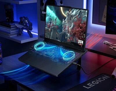 Aggressivt design med massive blæsere