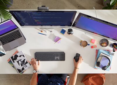 TRAVAILLEZ PLUS EFFICACEMENT. MÊME DEPUIS CHEZ VOUS.