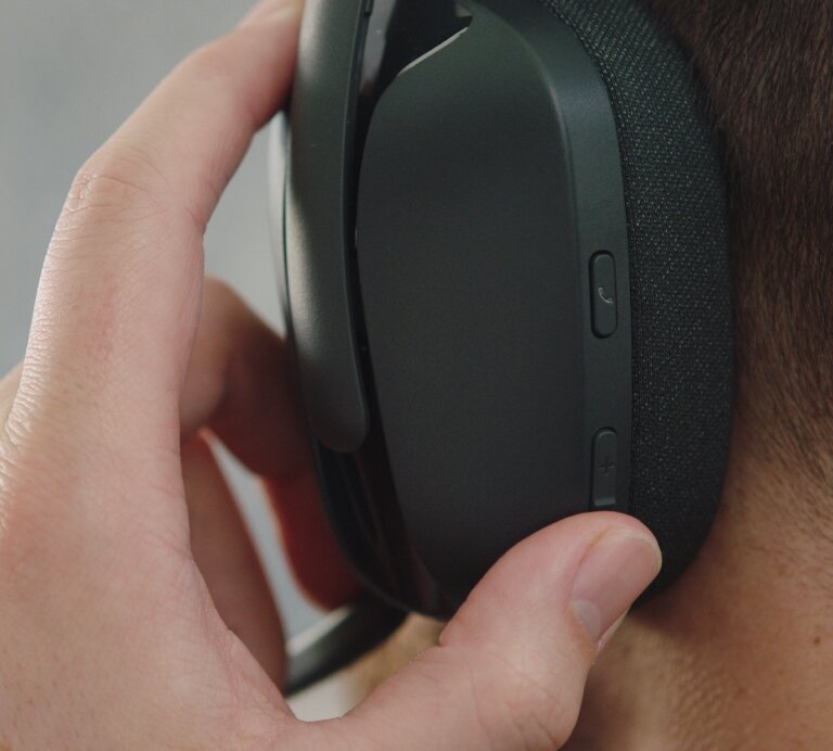 LOGITECH ZONE VIBE 125 TRÅDLØST HEADSET GRAFIT Power.dk