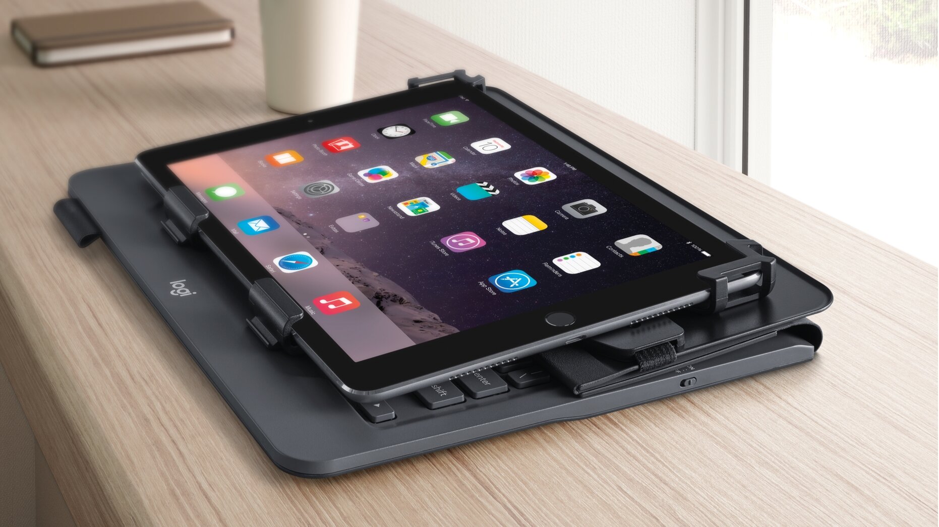 Logitech Universal Folio 9-10" tangentbordsfodral - Power.se