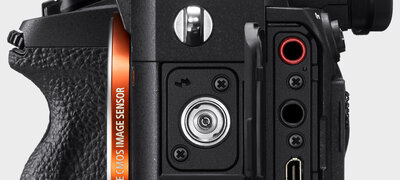Versatile flash compatibility
