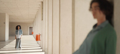 Breathing compensation for consistent angle of view when focusing13