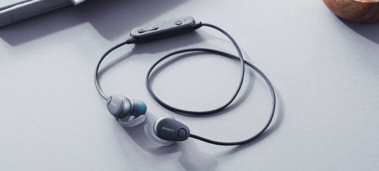 Sony WI-SP600N Auriculares inalámbricos Bluetooth deportivos con Noise  Cancelling, color amarillo