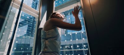 Recording movies with 10-bit depth and 4:2:2 color sampling