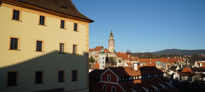 ZEISS® quality in a compact, versatile zoom