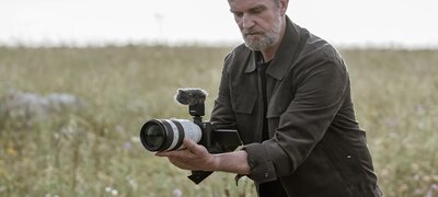 Active Mode image stabilisation supports handheld movie shooting22