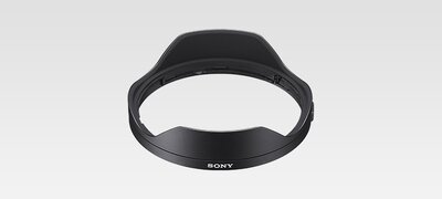 Compact lens hood design