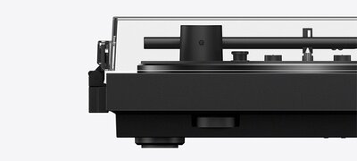 45 RPM adapter included