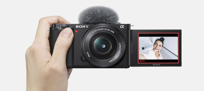 Sony APS-C Alpha ZV-E10 Mirrorless Vlog Camera Kit (Black) | Dell USA