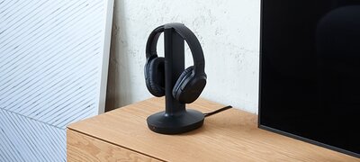 Sony deals wireless WH-RF400 headphones