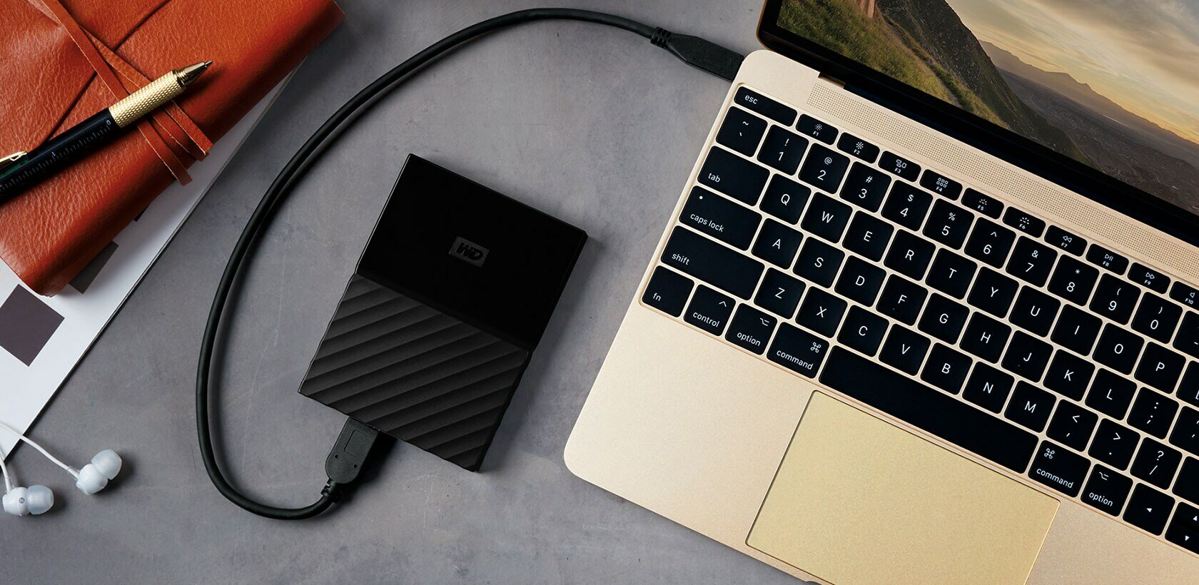 WD My Passport for Mac External Hard Drive HDD, USB-C and USB-A Compatible