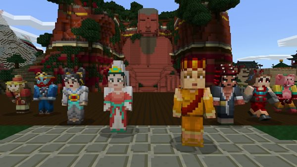 thumbnail video image 6 of Mojang Minecraft Standard Edition - Xbox One [Digital], 6 of 7