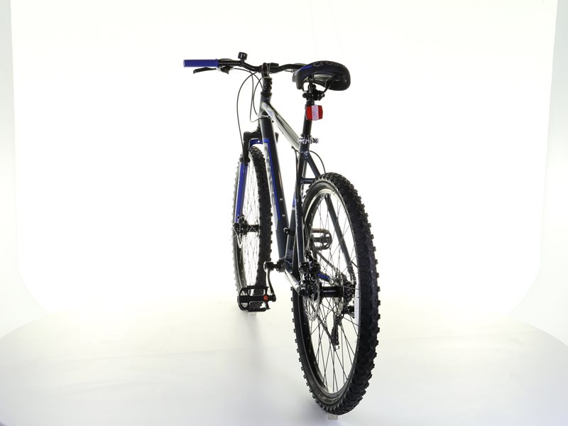 Cross fxt500 26 inch discount wheel size mens mountain bike