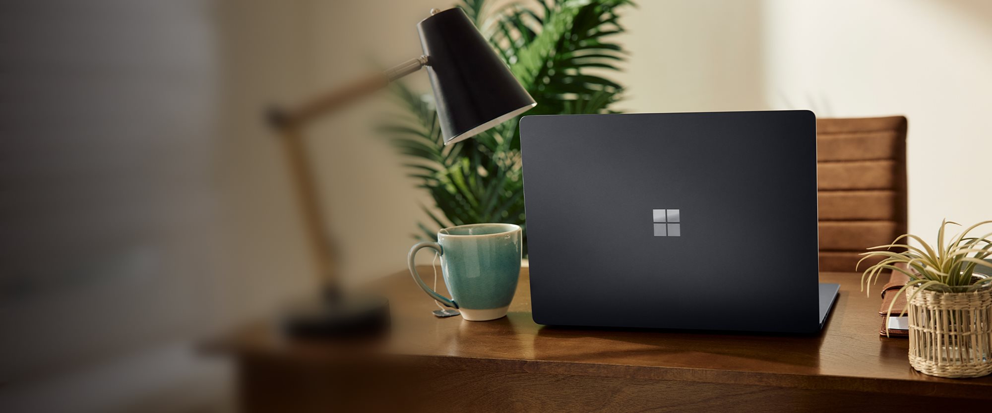 Microsoft Surface Laptop 13.8