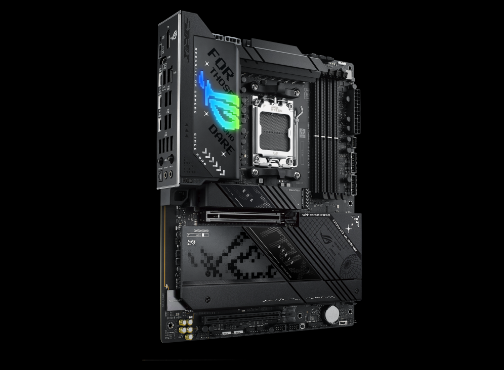 Folie {0} von {1}, Vergrößern, ROG STRIX X870-F GAMING WIFI