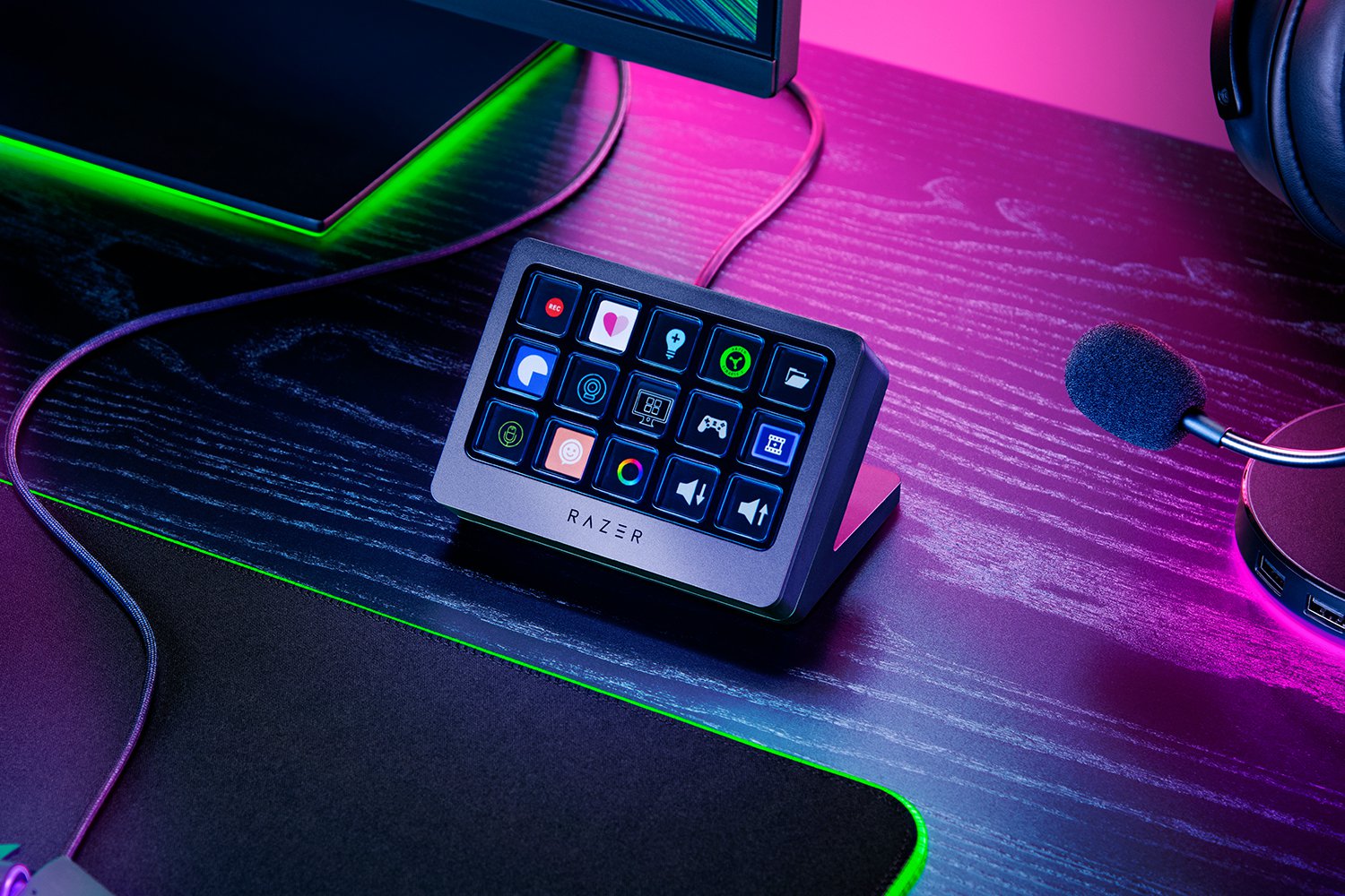 RAZER Stream Controller X Gaming Keypad - All-in-one Controller