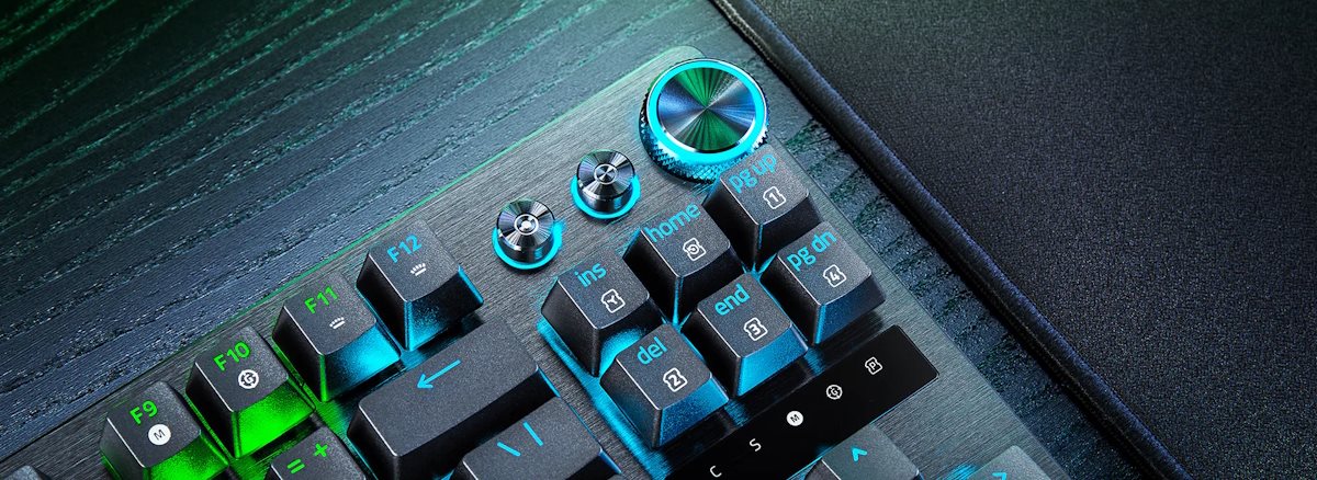 Razer Huntsman V3 Pro TKL 8KHz Wired Analog Optical Linear Switch