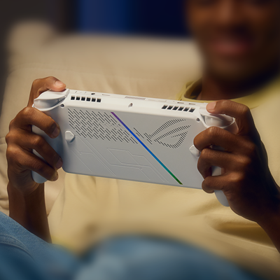 Føles som Xbox. Designet til håndholdt brug.