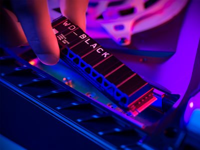 WD_Black_PS5_Inside_PS5_Faceplate_Macro