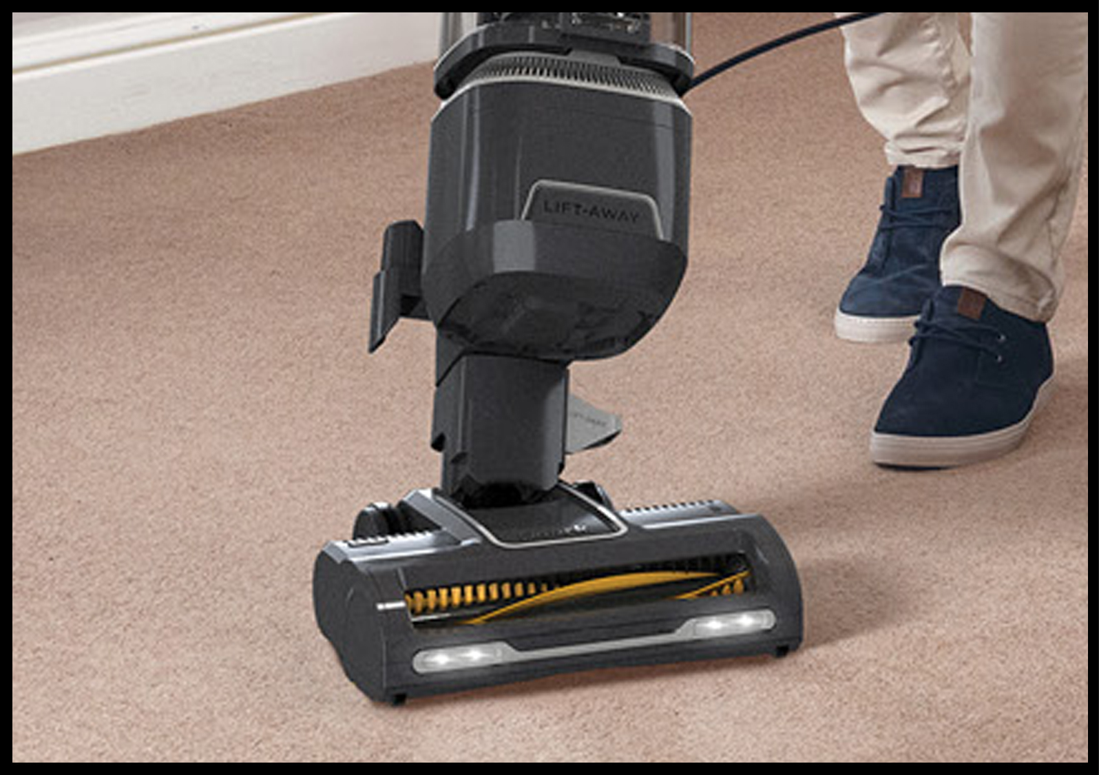 SHARK Anti Hair Wrap with Pet Tool NZ710UKT Upright Bagless Vacuum