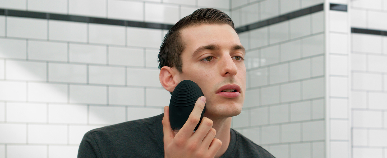 FOREO LUNA 3 MEN, Facial Cleansing & Firming Massage Brush for