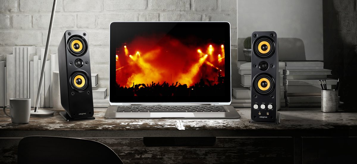 Füllen Sie Ihren Raum mit lebhaftem Audio durch die Lautsprecher der GigaWorks T40 Series II