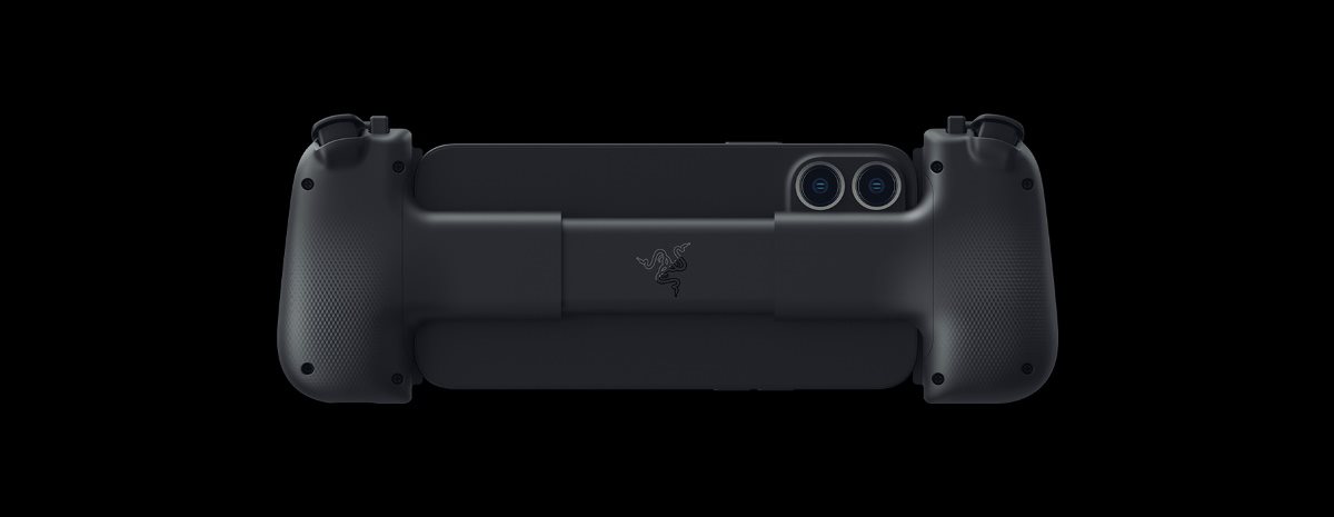 Razer Kishi V2 – Mobile Gaming Controller for iPhone (Lightning) Black  RZ06-04190100-R3U1 - Best Buy