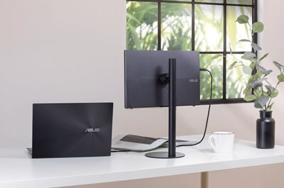 ZenScreen stand MTS02D with ZenScreen connected with laptop placing on the table