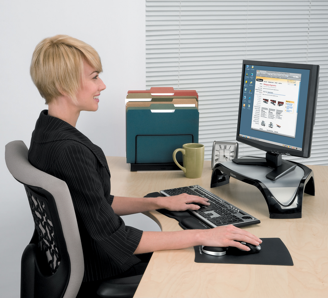 fellowes gliding palm support