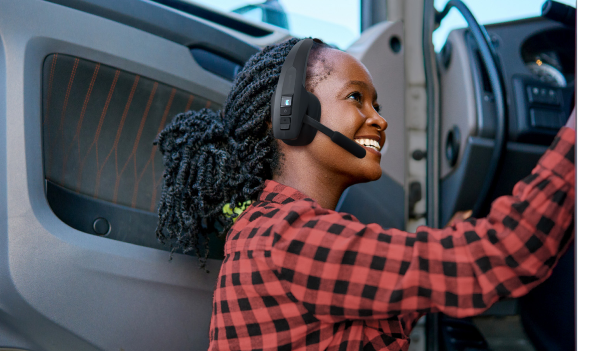 Extended wireless range  Strong reliable connection Extended wireless range lets you step outside the vehicle and stay connected.