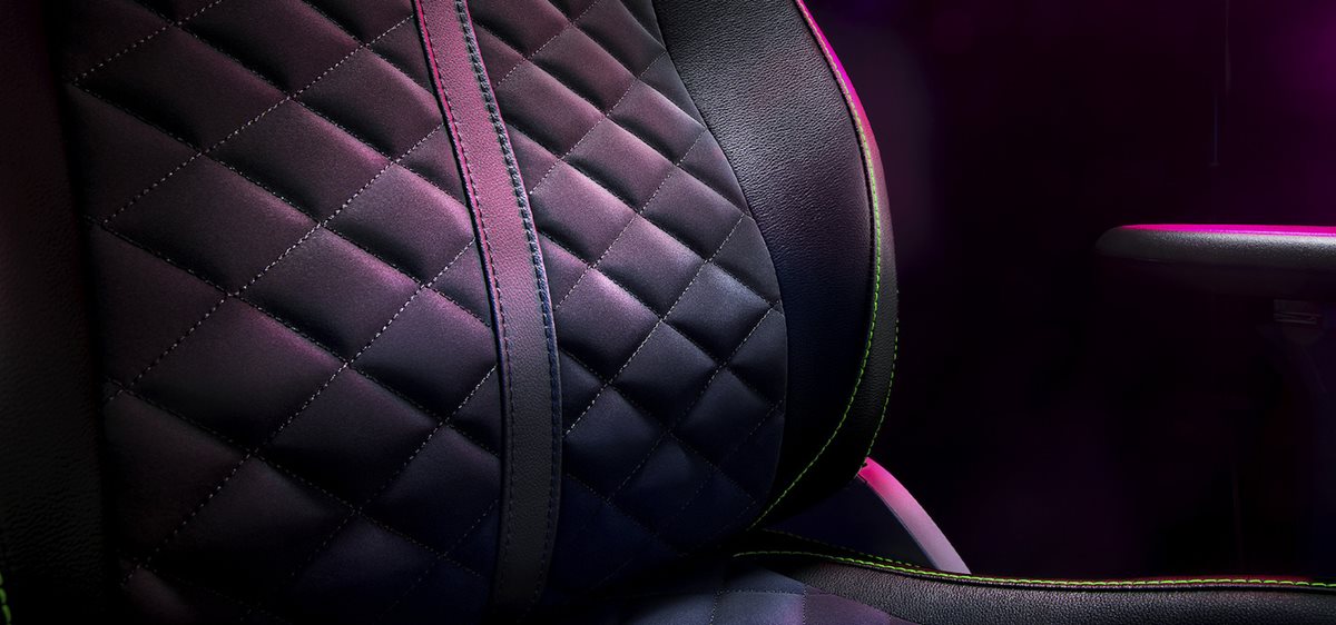 CUERO SINTÉTICO DURADERO Y DE DOBLE TEXTURA