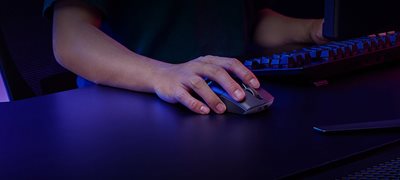 PIVOTERET KNAPMEKANISME