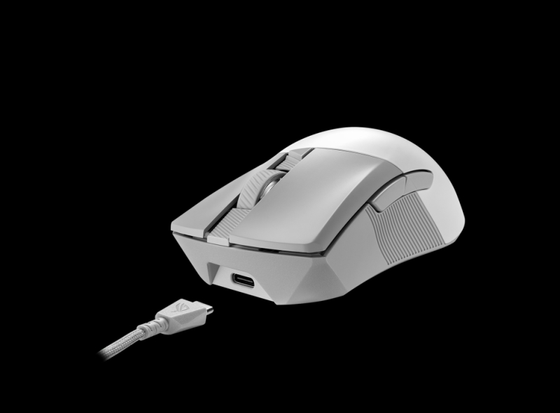 Folie {0} von {1}, Vergrößern, ROG Gladius III Wireless AimPoint White – angled view from the front with USB Type-C Cord