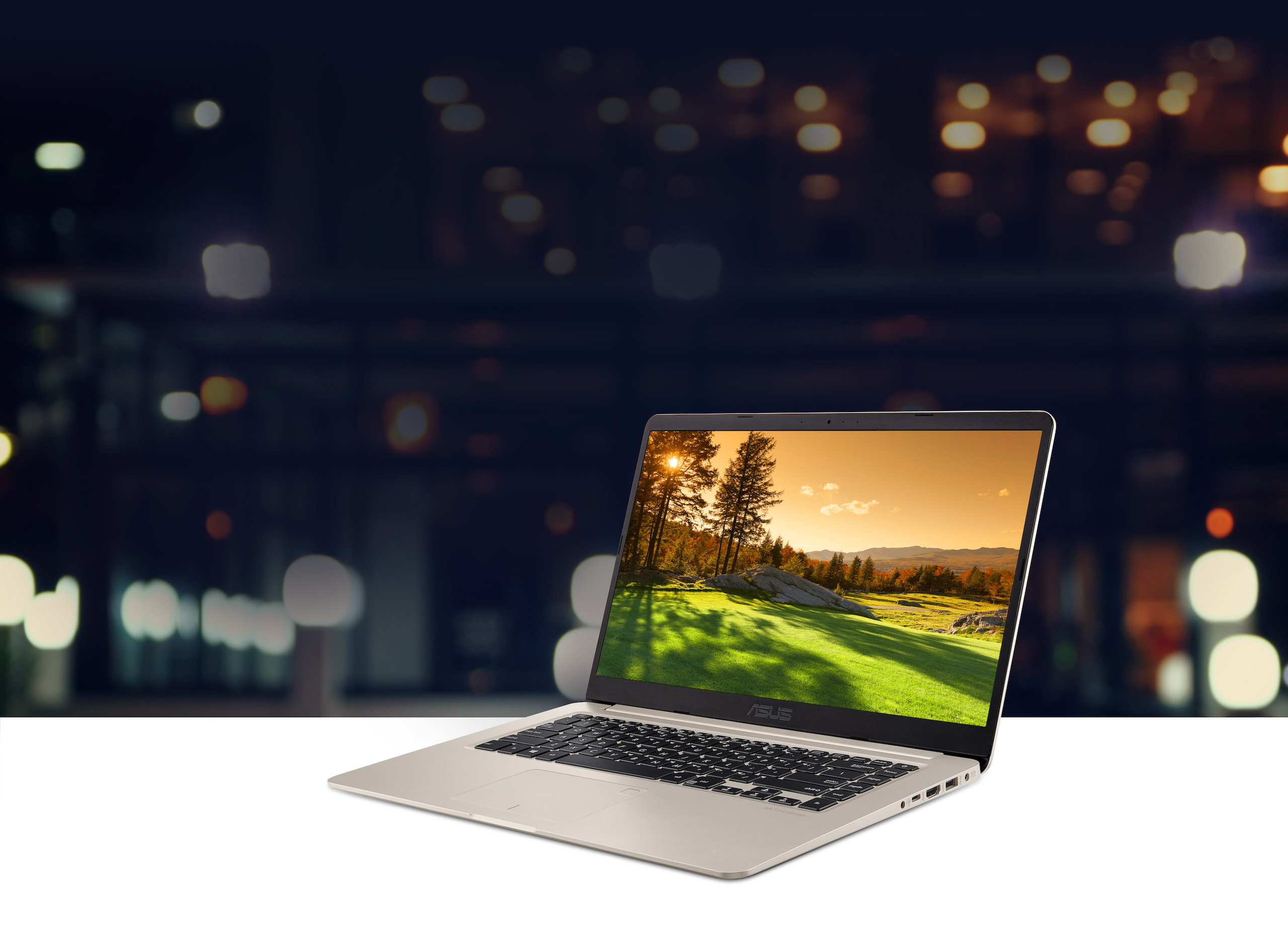 ASUS VivoBook S Intel Core i5-8250U Processor, 8 GB DDR4 RAM, 256