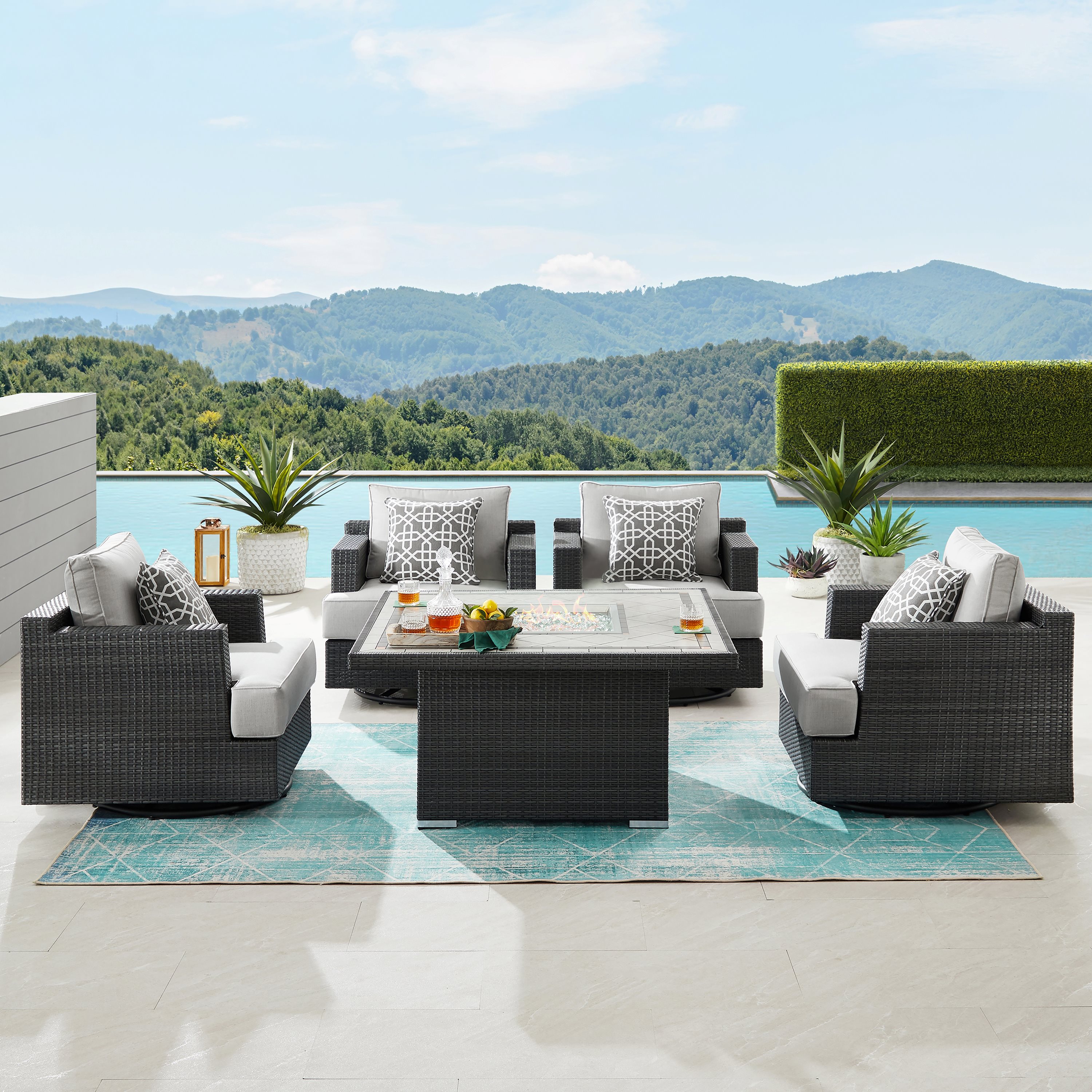 Niko 5-piece Patio Conversation Set with Fire Table | Costco
