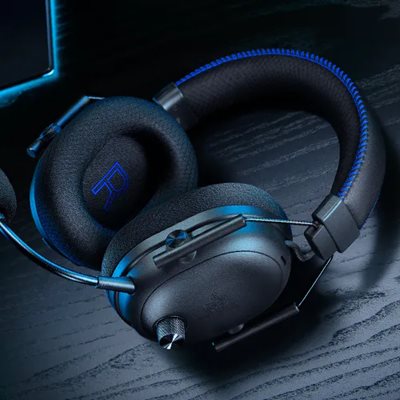 FLEXIBLE, DURABLE BUILD