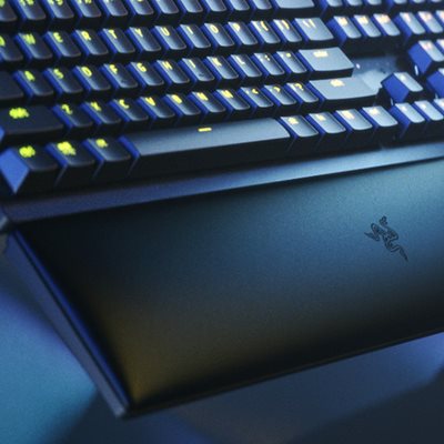 Razer Huntsman V2 TKL Wired Optical Purple Clicky Switch Gaming