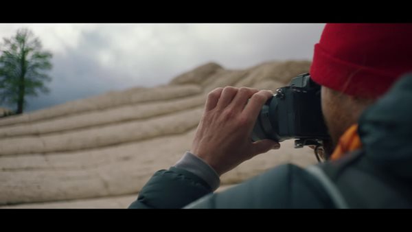 thumbnail video image 2 of Toshiba Canvio Advance 2TB Portable External Hard Drive USB 3.0 Blue - HDTC920XL3AA, 2 of 6