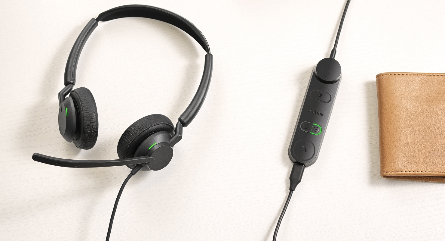 Casque Stéréo Filaire Jabra Engage 50 II - Pour Centre D'appels, Avec Réduction De Bruit, 3 Microphones, Busylight, Commande Sur Câble