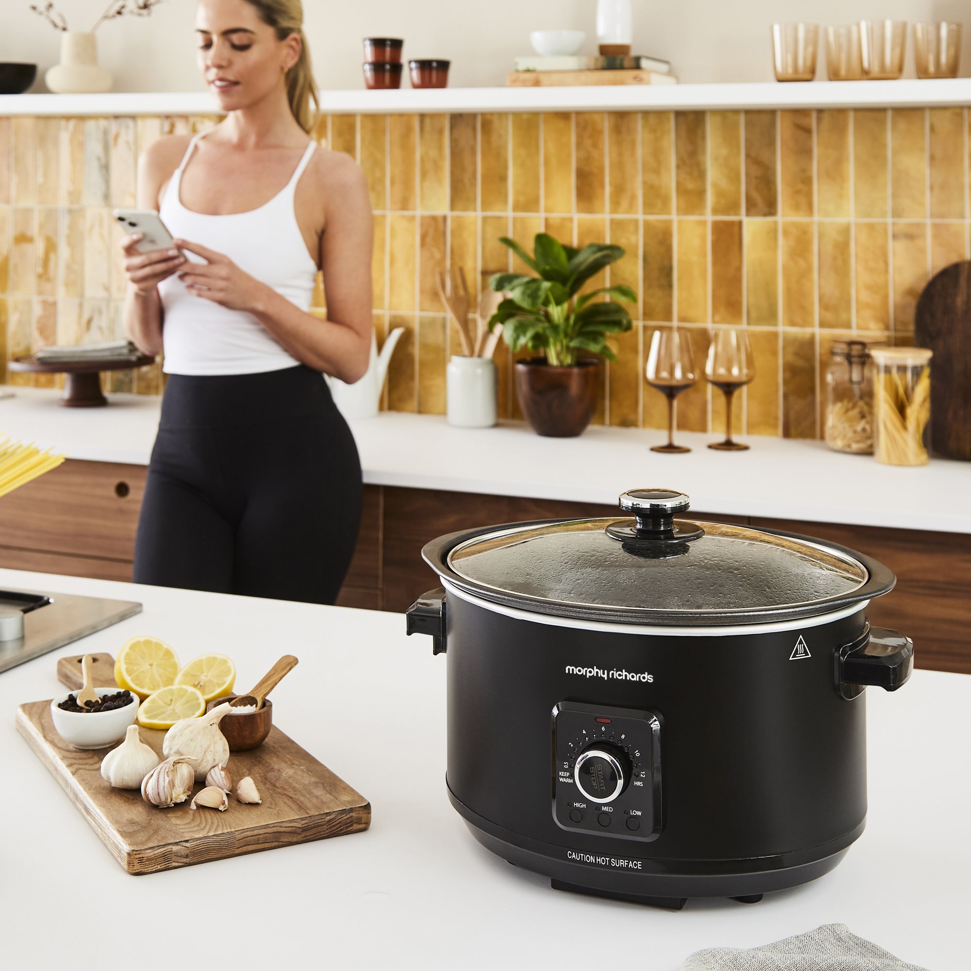 Innovative Morphy Richards Easy Time Slow Cooker for Effortless