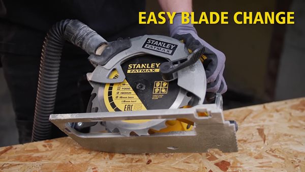 Scie Circulaire Stanley FME301 - 1650W, Lame 190mm, Coupe 66mm à 45° - Neuve